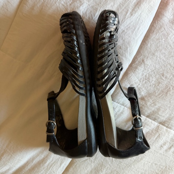 Baretraps Abbie T Strap Sandals 7.5 - Picture 4 of 4